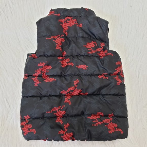 Puma snap front dot camouflage print puffer vest with pockets - Picture 3 of 9